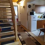 Domcek Jarka *