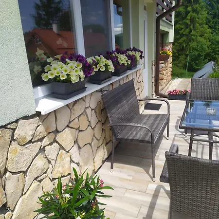 Domcek Jarka Landsted